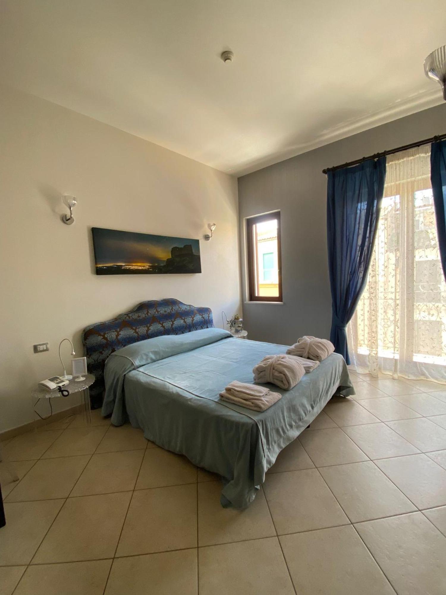 Regalpetra Hotel Racalmuto المظهر الخارجي الصورة