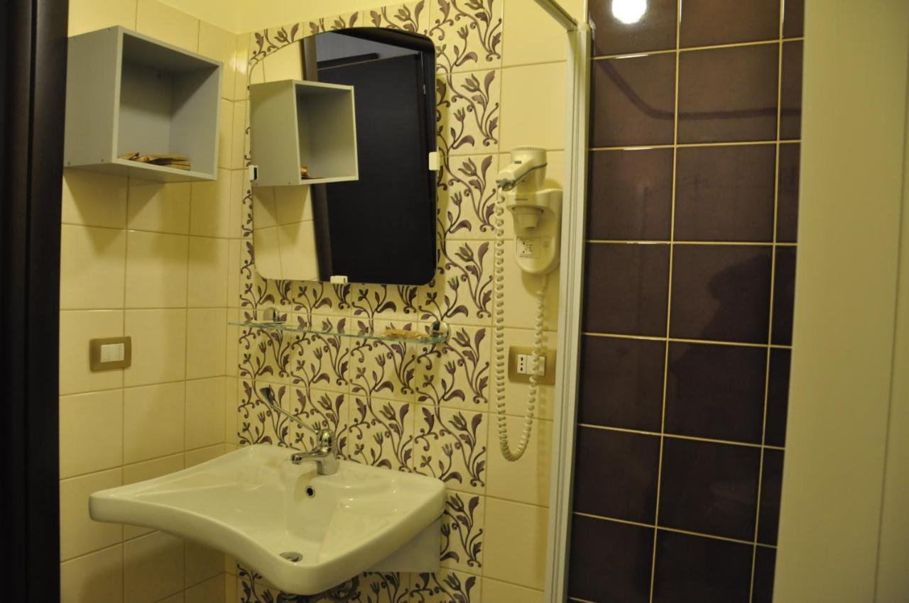 Regalpetra Hotel Racalmuto المظهر الخارجي الصورة